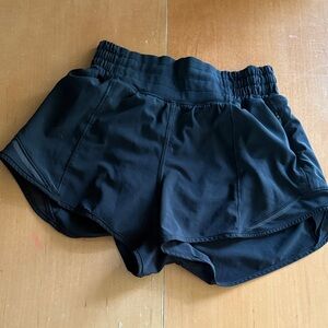 Lululemon Athletica Black HR Hotty Hot Size 0 Shorts